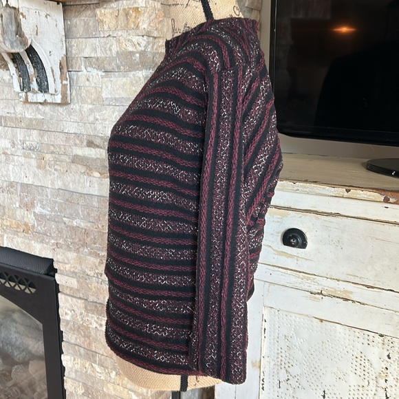 Anthropologie Akemi + Kin black maroon metallic mock neck 3/4 sleeve pullover - Picture 7 of 16